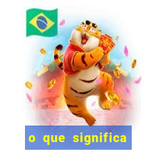 o que significa sonhar com o silvio santos